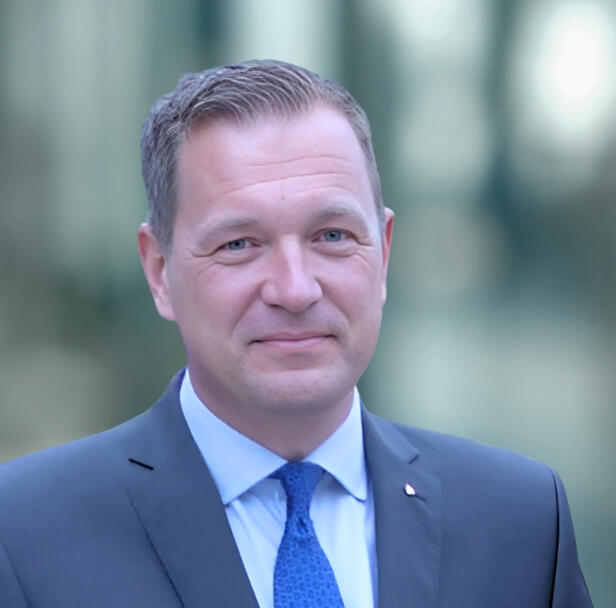 Christoph Stibbe Sparkasse Koblenz Podcast Newsroom Köpfe
